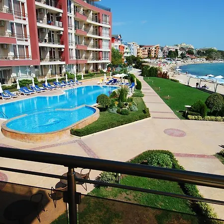 אתר נופש Aurelia Complex 3*