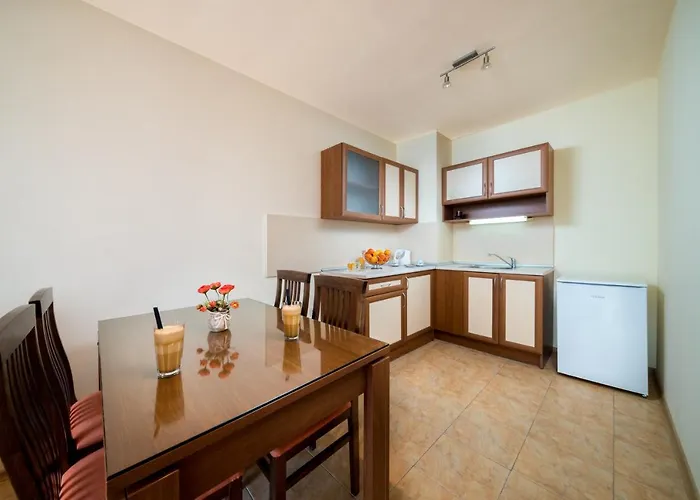 Курортный комплекс Aurelia Complex Равда